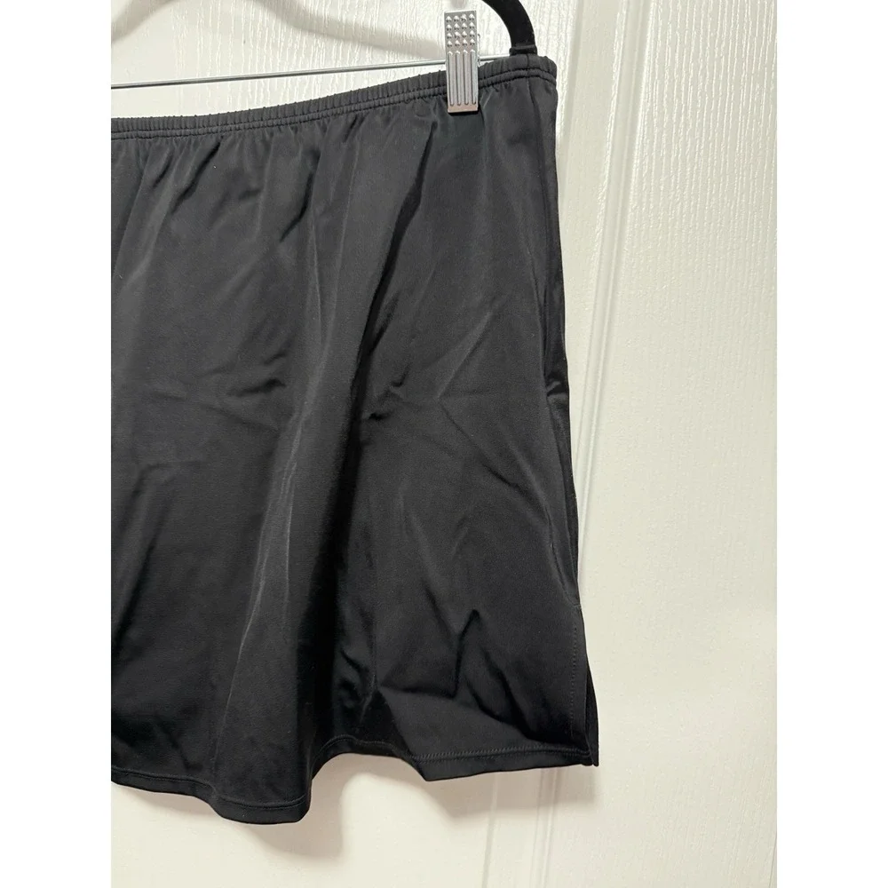 Cacique Swim Skirt Womens 20 Black Built In Brief‎ Bathing Suit Bottom Skort NWT